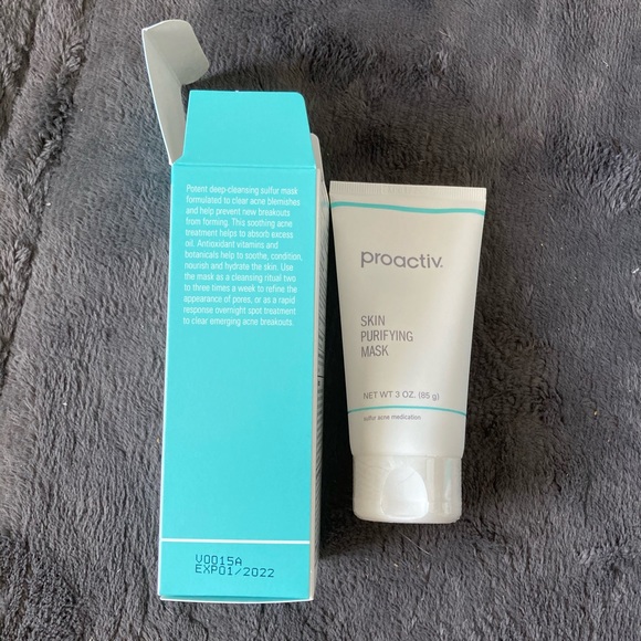 Proactiv Bundle - Picture 2 of 5